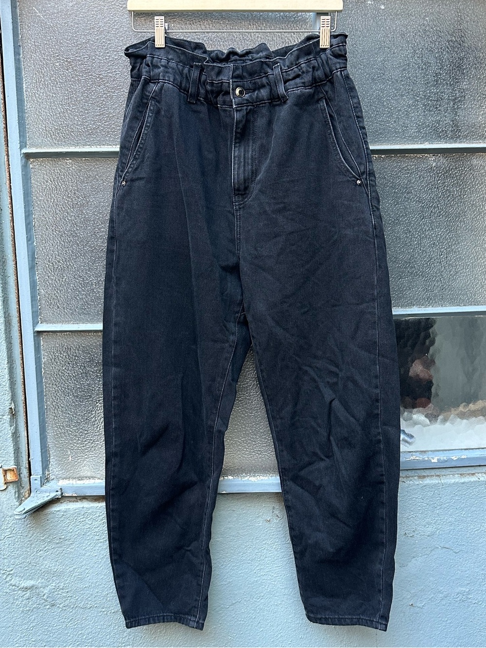 ZARA Women’s Black Paperbag Waist Balloon Barrel Jeans High Rise Tapered Denim